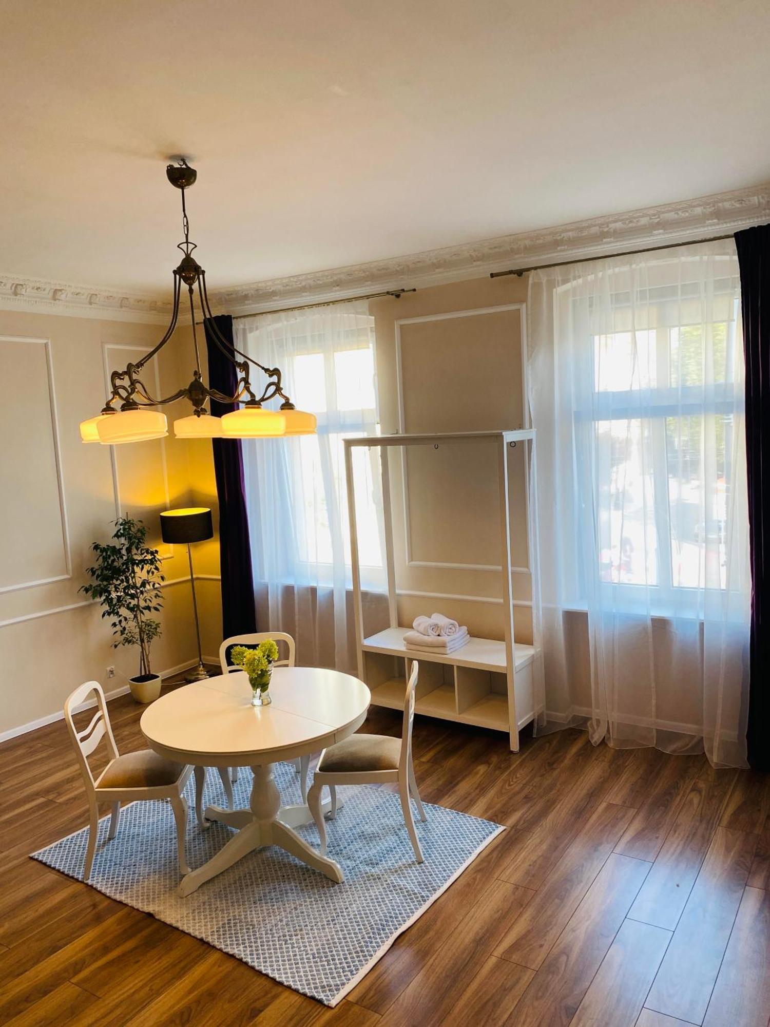 Przy Gdanskiej I Cieszkowskiego Apartment *